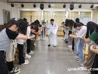 尊圣崇礼 庆贤诞辰